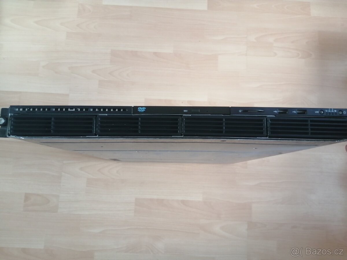 HP ProLiant DL120 G6 server skříň - 2
