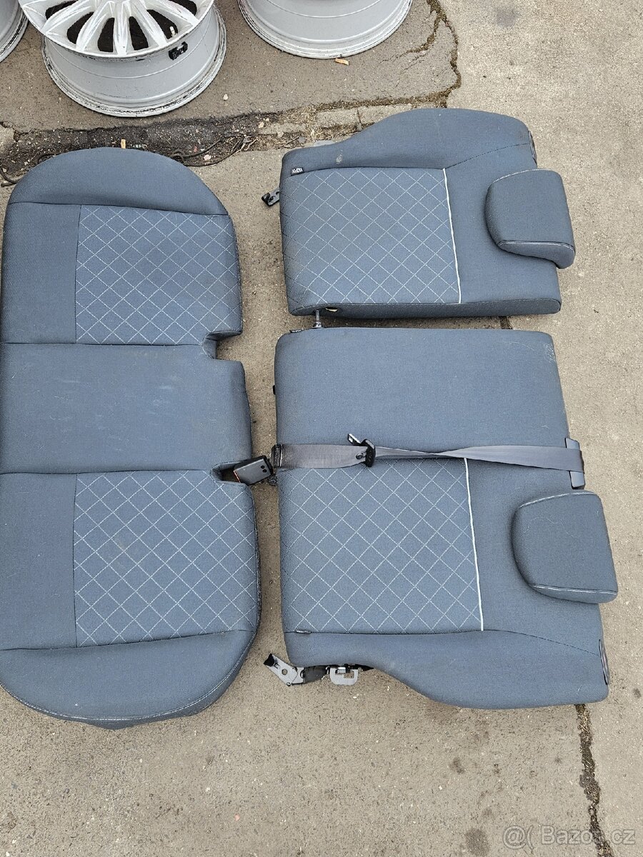 Sedadla Ford fiesta 09 - 2