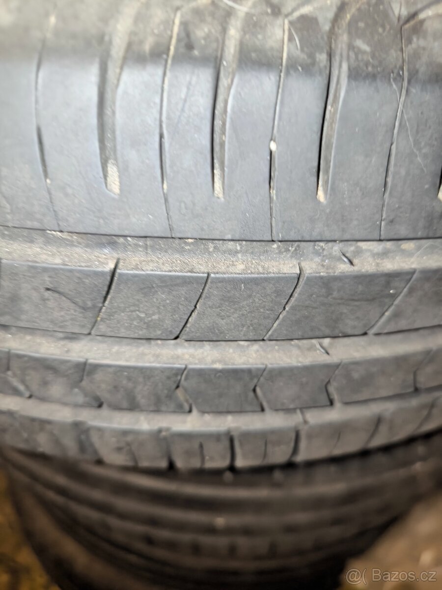 Kola Dacia Sandero 15 palců - 2