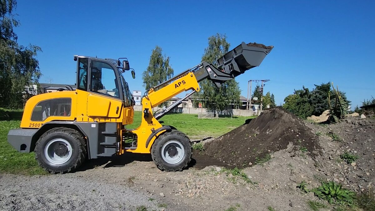 teleskopický kloubový nakladač, model K2500T - 2