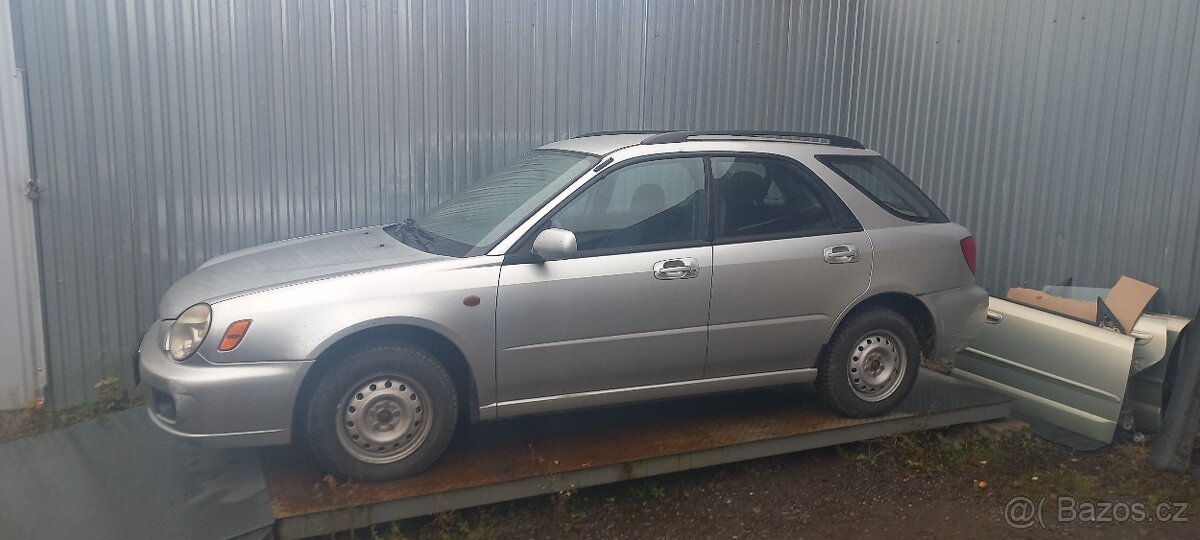 Subaru Impreza 1,6TS 2001 - Náhradní díly - 2