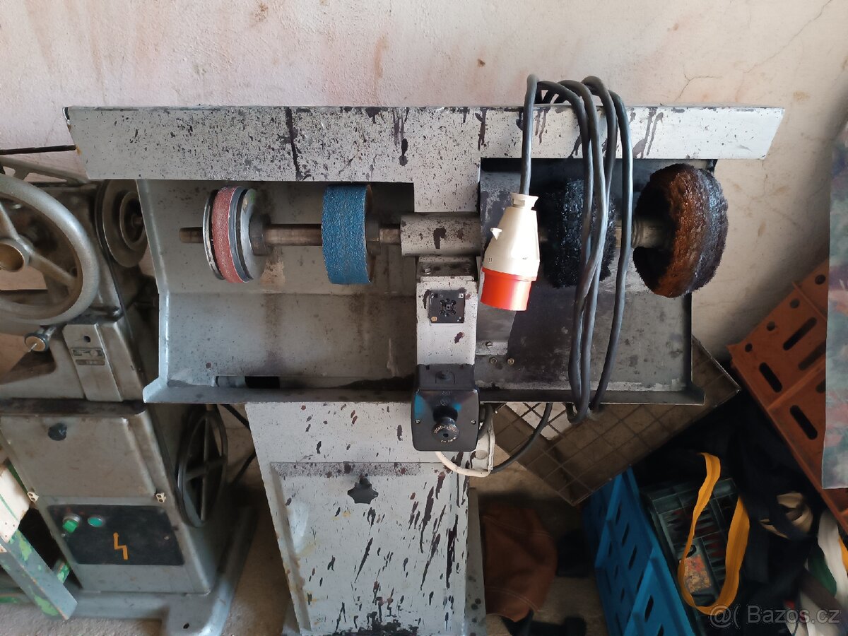 Obuvnický kombinovany stroj - 2