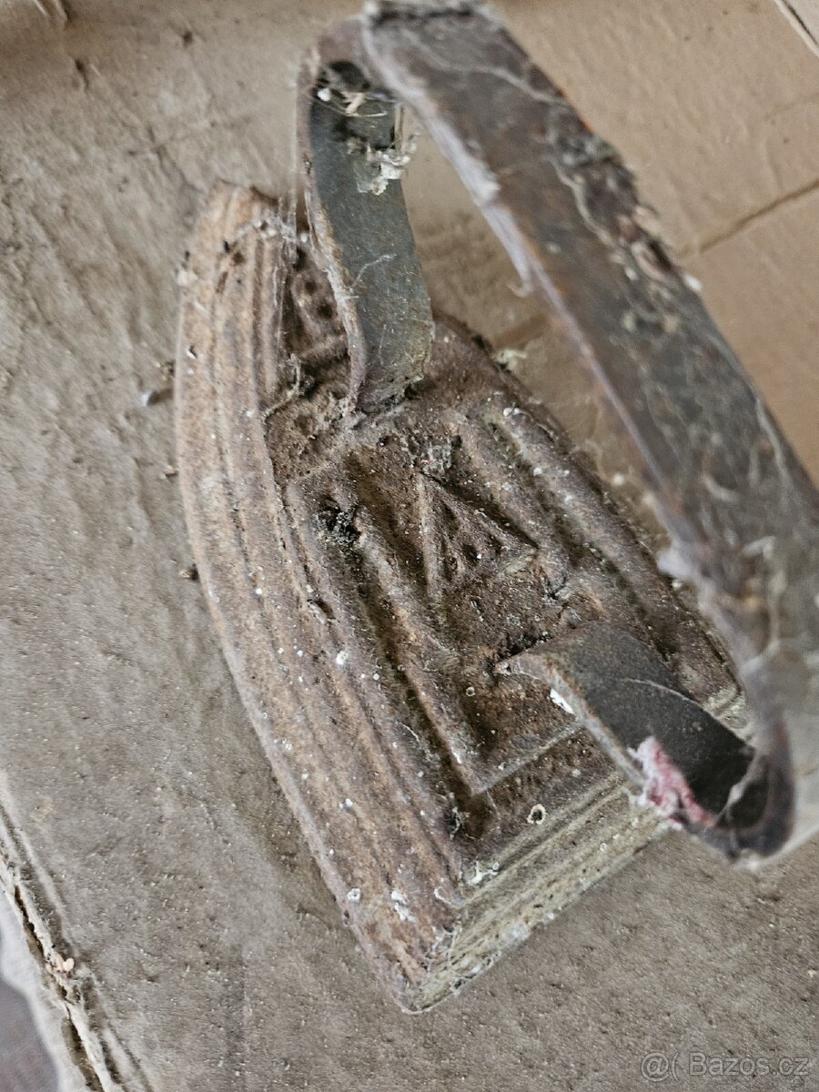 Nahřívací žehlička - 2