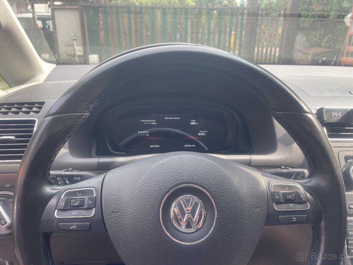 Vw touran 1t3 virtual cocpit - 2