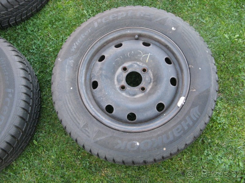 renault zimní kola + disky 14 hankook - 2