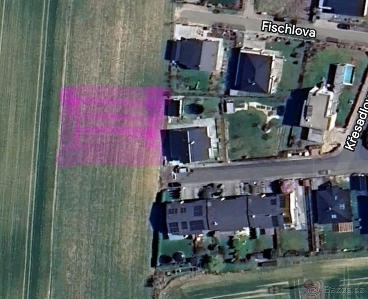 Stavební pozemek 1257m - 2