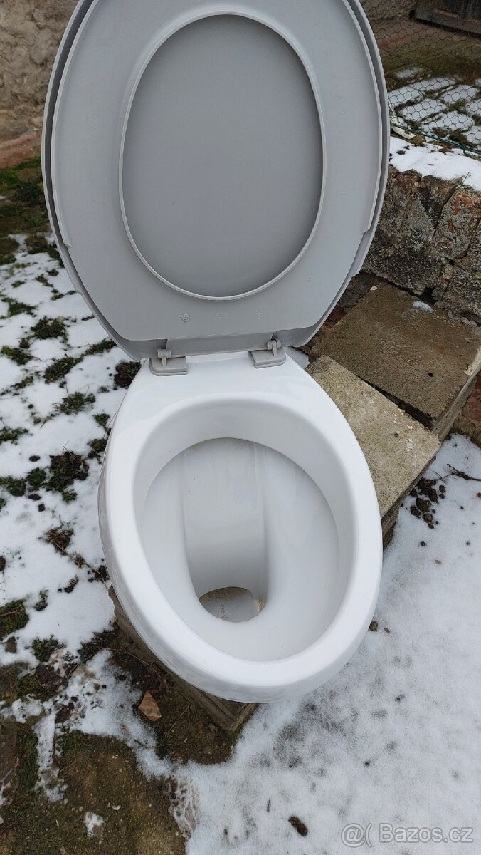 Zachodová mísa, WC - 2