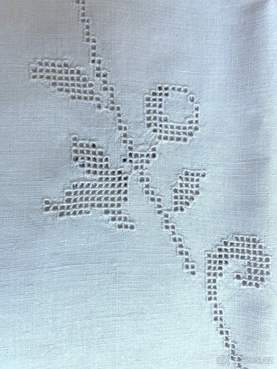 Prodám lněný ubrus a 6 ubrousků - 2