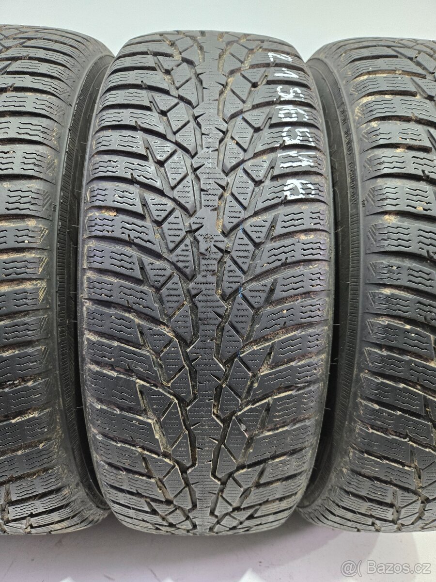 Zimní pneu 215/65/16 Nokian - 2