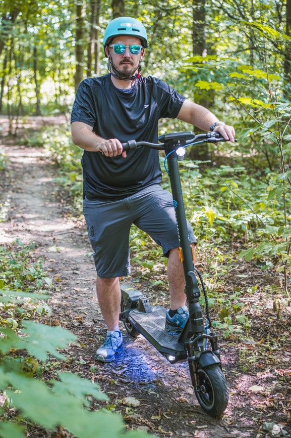 Elektrokoloběžka BT501 Grey - 2