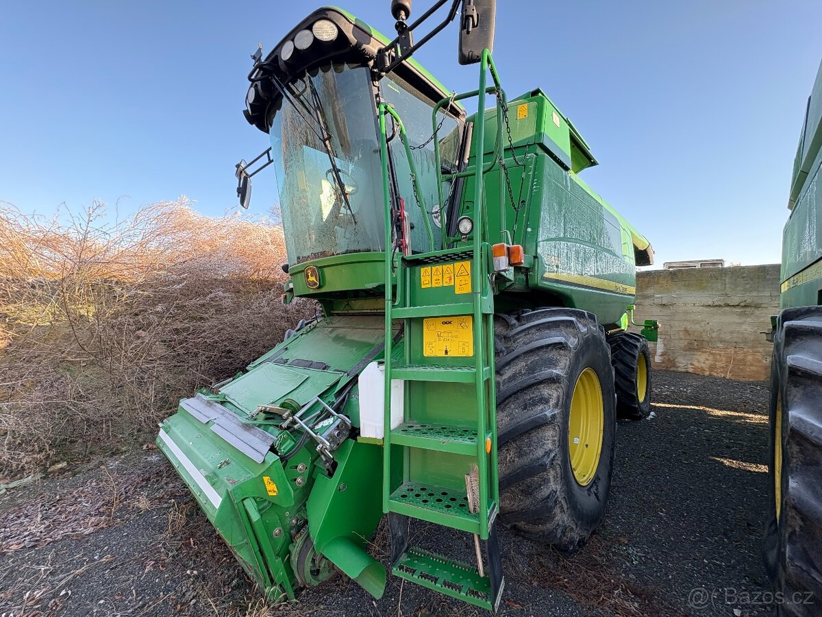 Kombajn John Deere T670 - 2