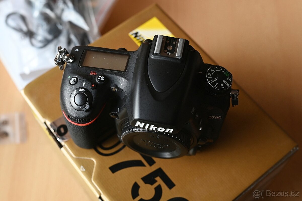 Nikon D750 - 2