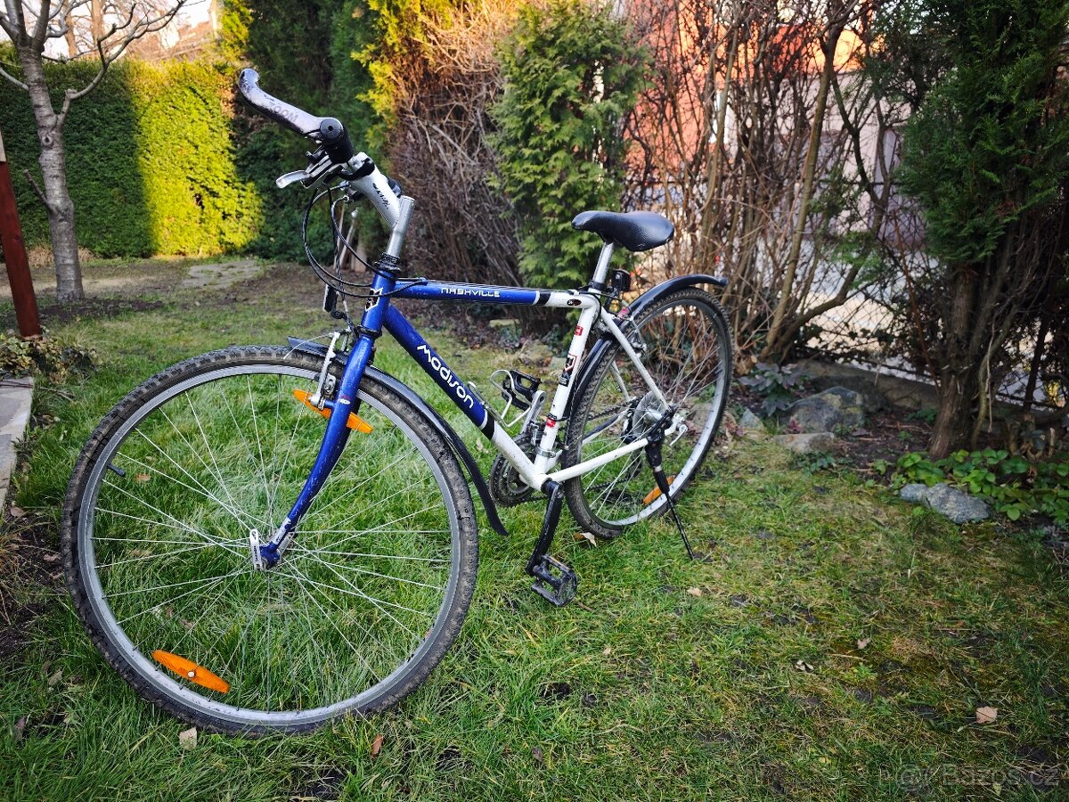 Trekové kolo Madison - 2