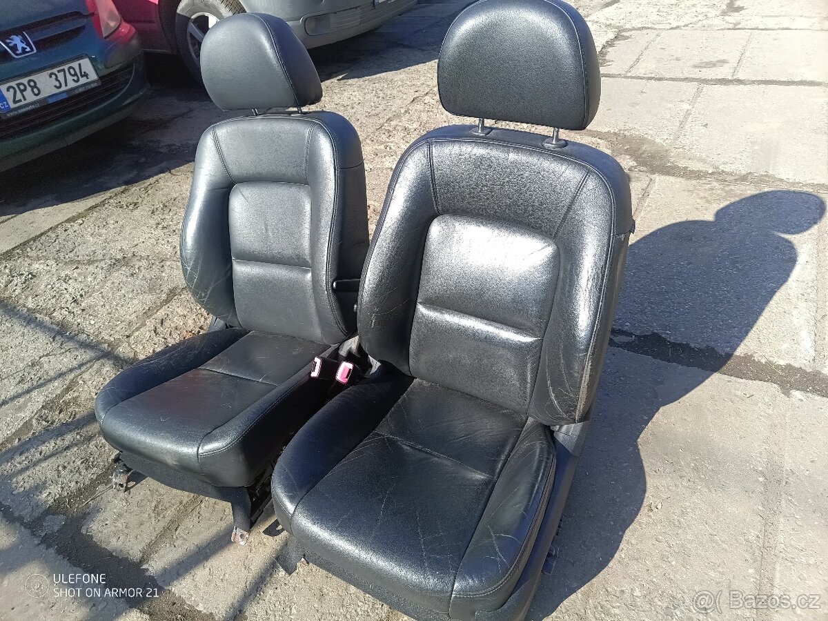 Sedačky Subaru Legacy/Outback - 2