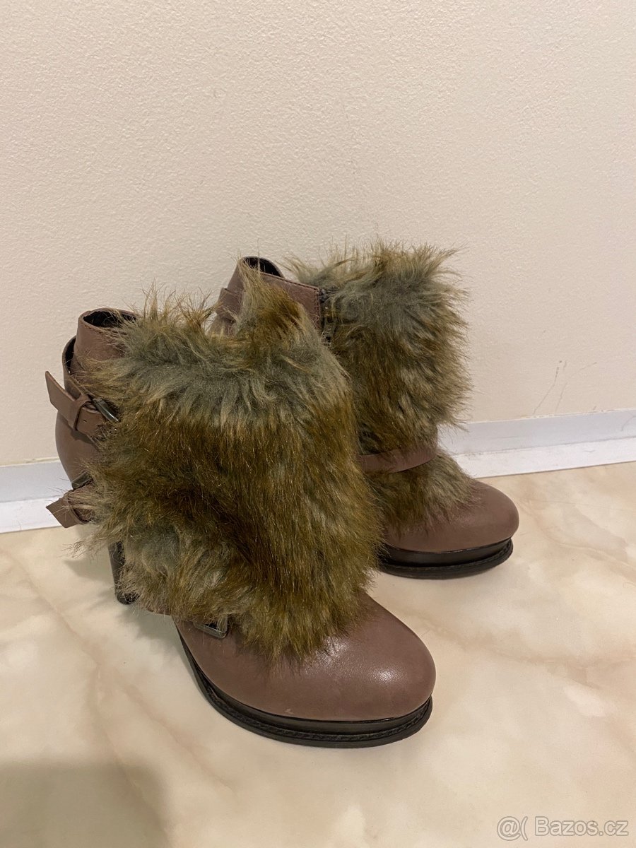 Chlupaté zimní boty - 2