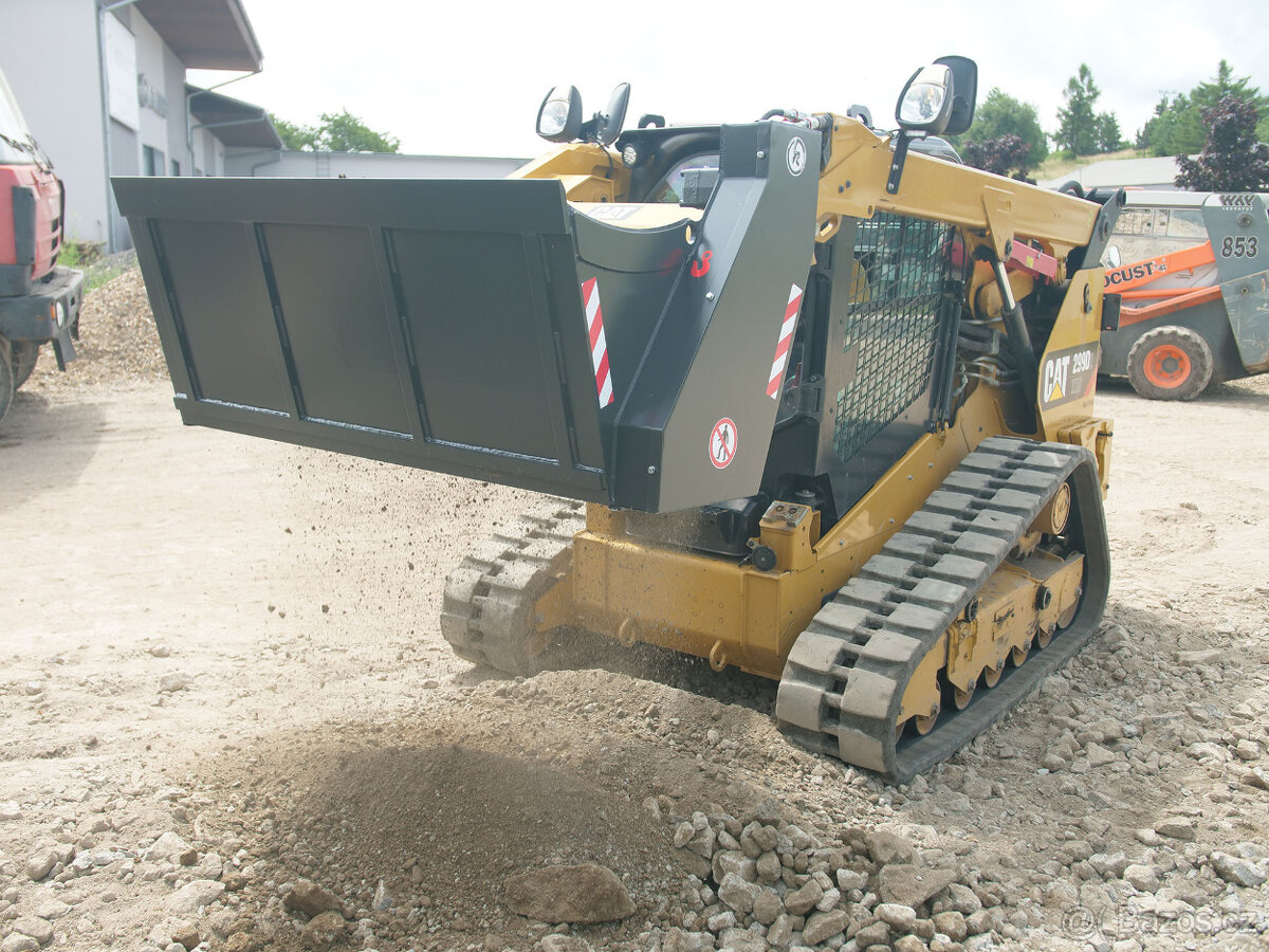 Třídička zeminy - třídící lopata - 2