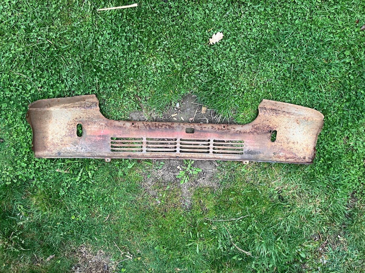 Přední čelo Škoda 105, 120, Garde - 2