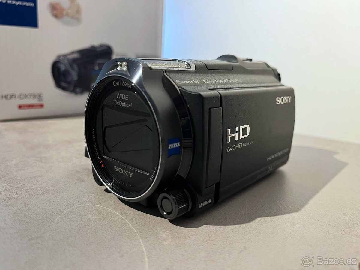 Sony HDR-CX730E - 2