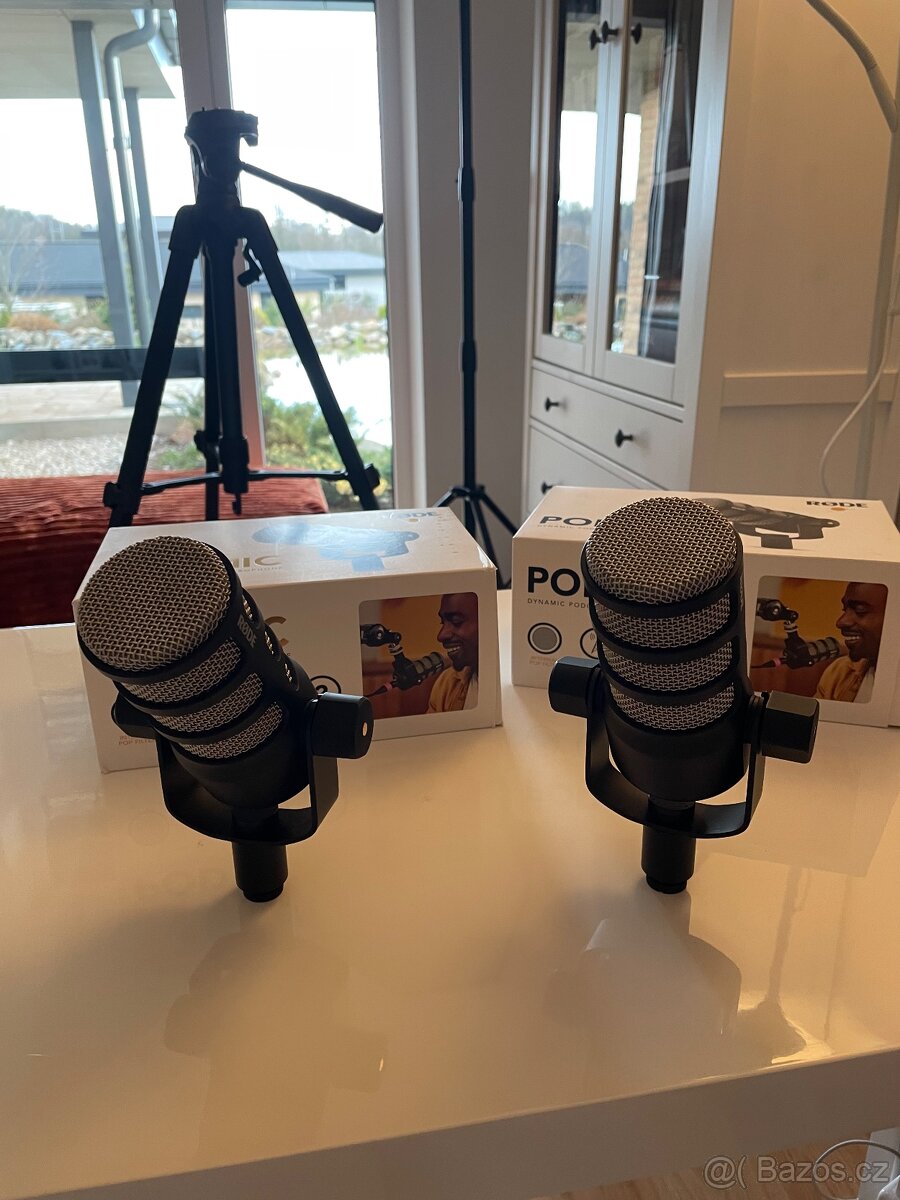 Podcast audio set – Rode PodMic, Scarlett 2i2, PSA1+ - 2