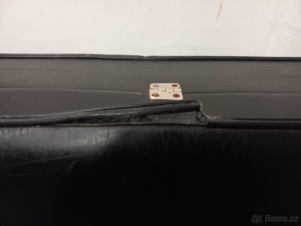 Amati kufr na perkuse - 2