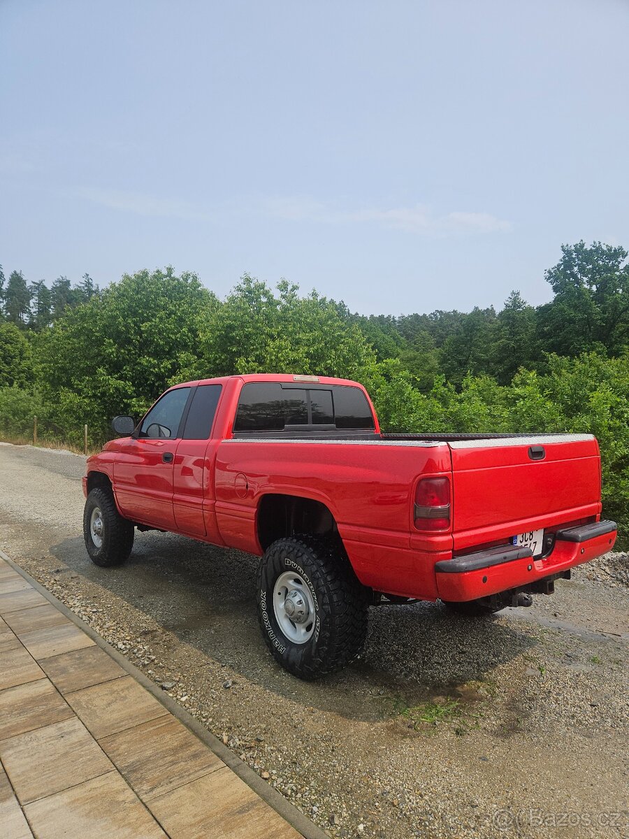 Dodge Ram 2500 4x4