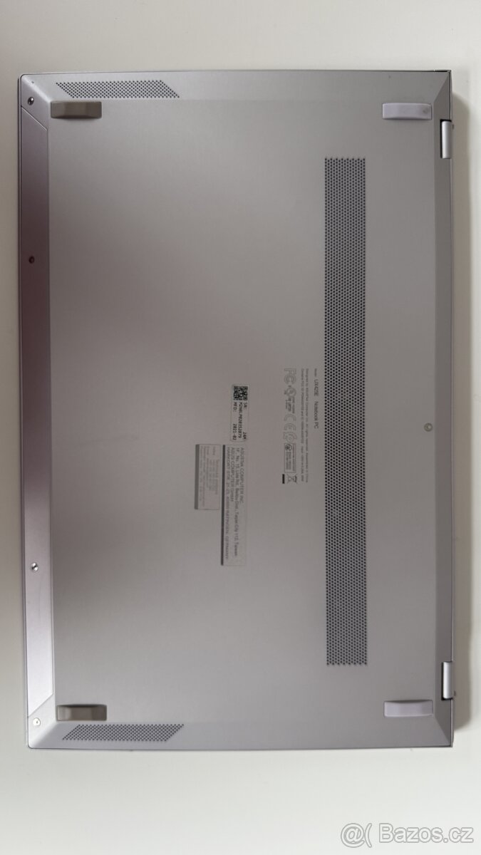ASUS ZenBOOK 14 - 2