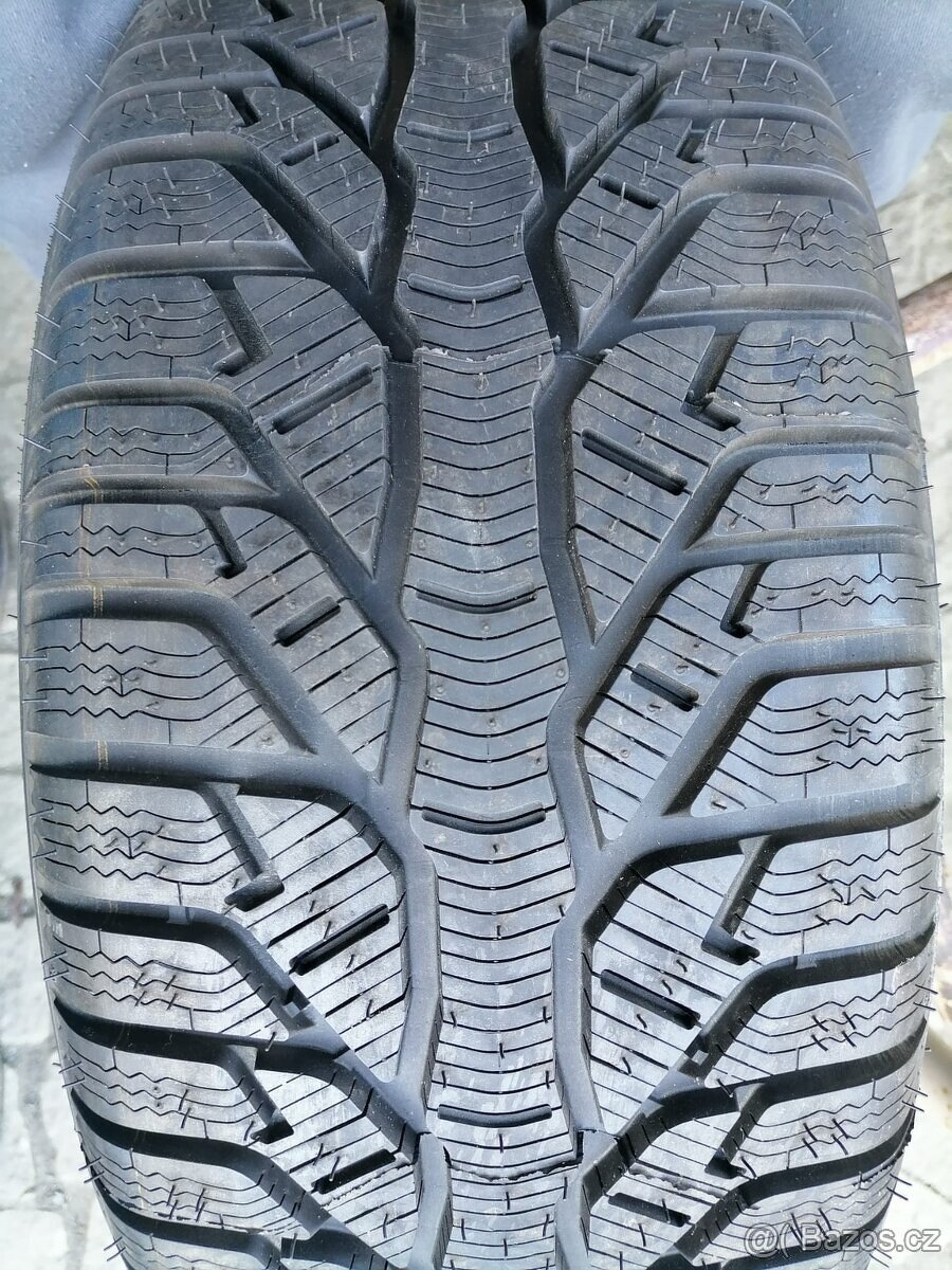 215/40/17 zimní pneu KLEBER 215/40 R17 - 2