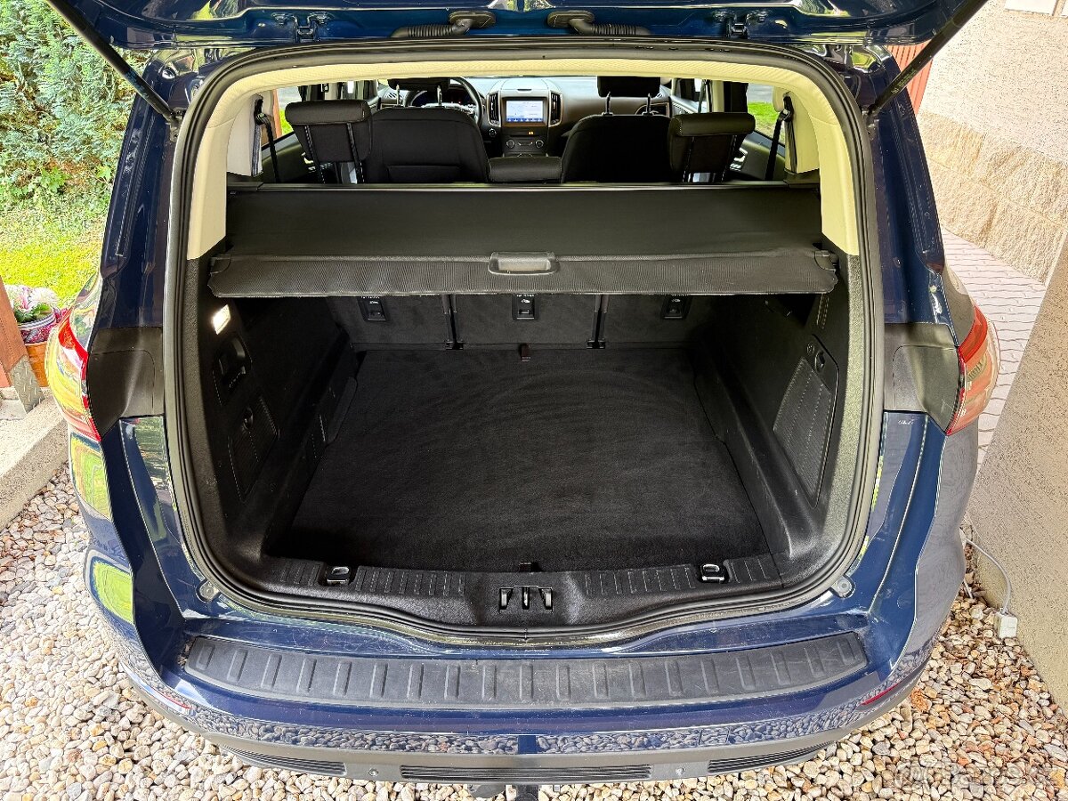 Prodám Ford S-MAX, rok 2020, 2.0 TDCi 110 kW, najeto 254811 - 2