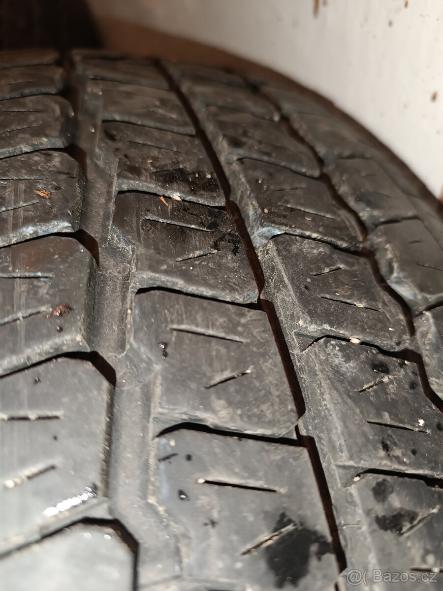225/65 r 16 C Falken - 2