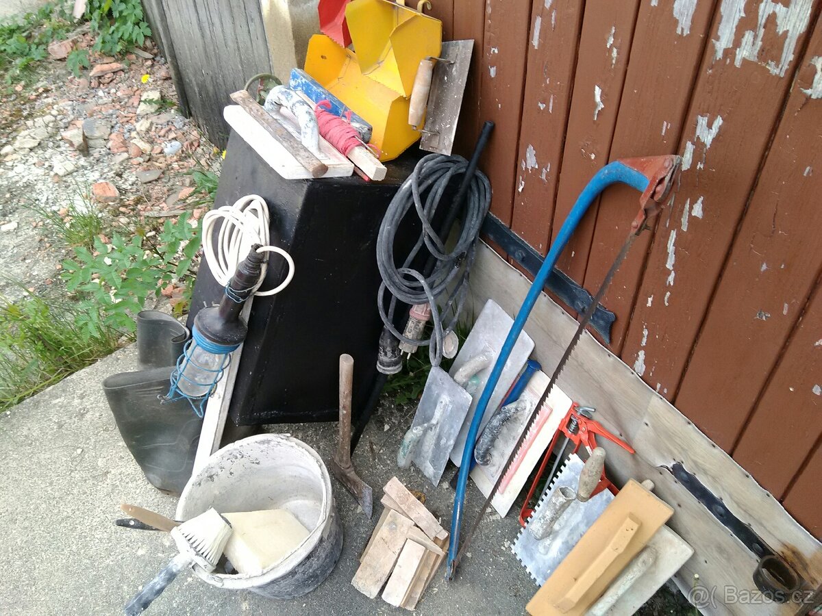 zednické nářadí - 2