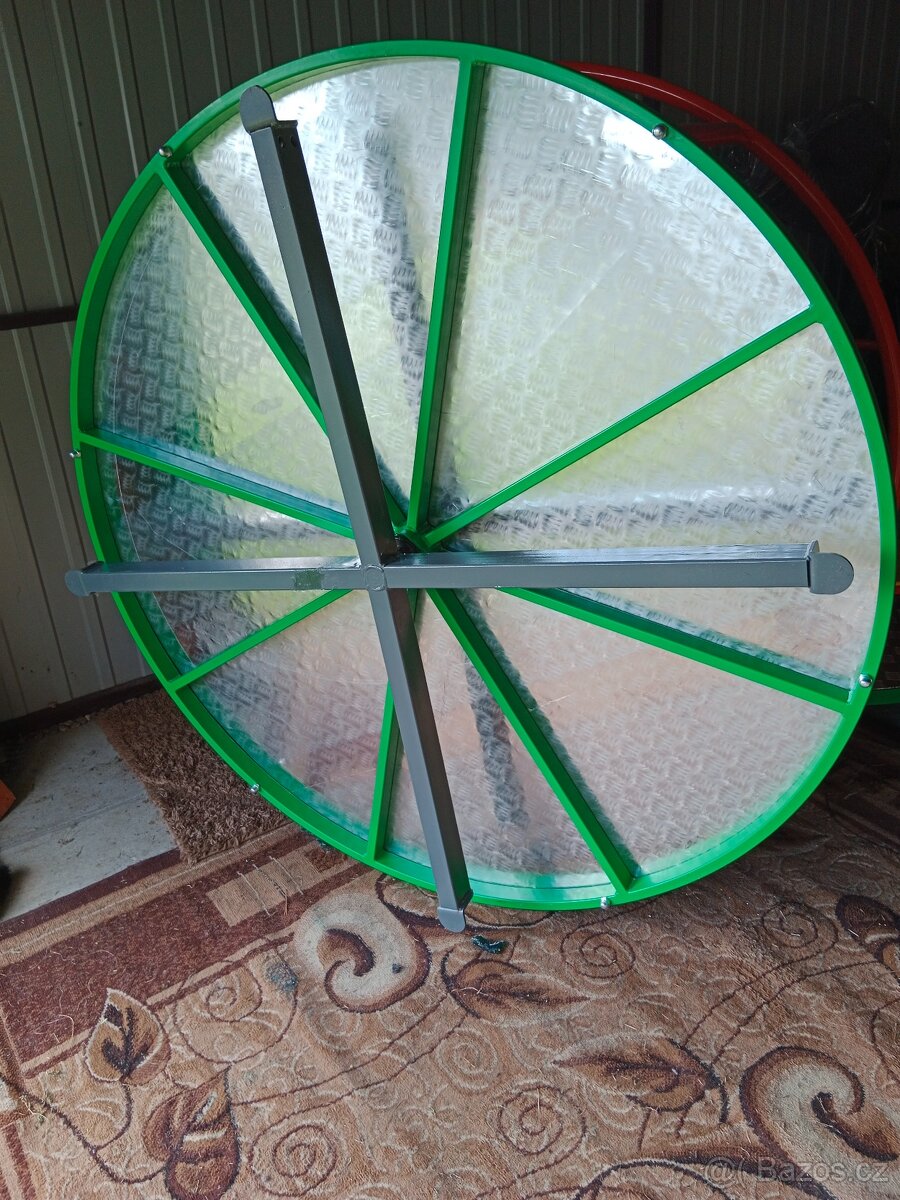 PŘENOSNÝ DĚTSKÝ KOLOTOČ - doprava zdarma - 2