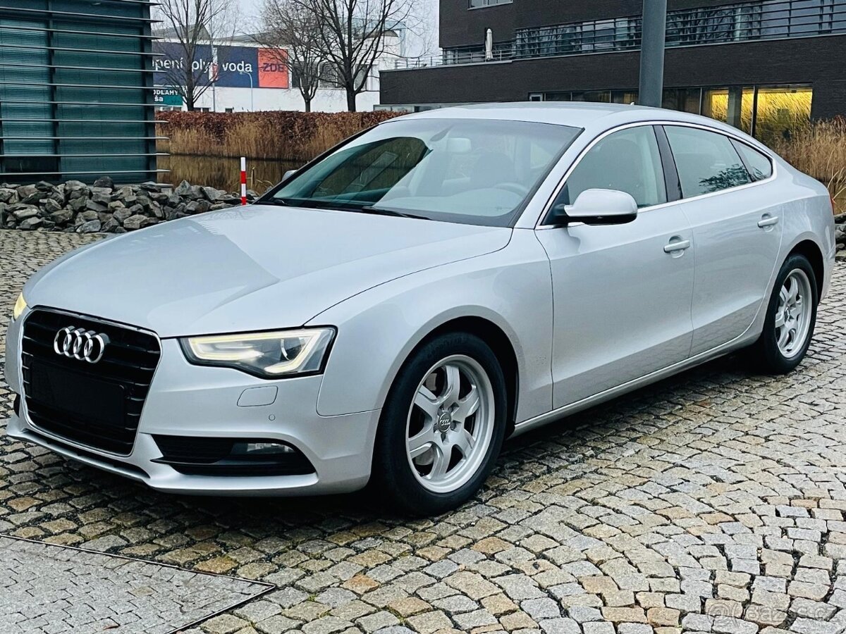 Audi A5 3.0TDI 6V 150KW MANUÁL VYHŘEV SPORTBACK SENZORY Bi X - 2