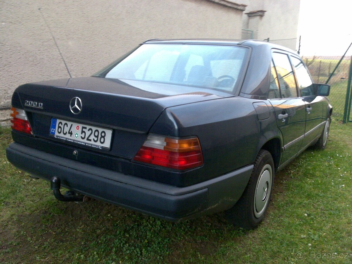 Mercedes W124 200D - 2