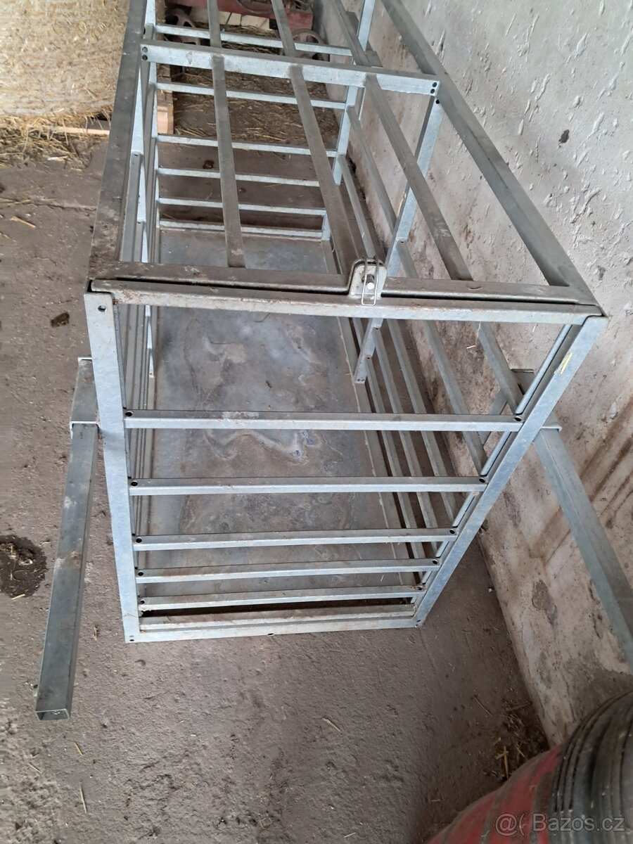 Klec na přepravu prasat - 2