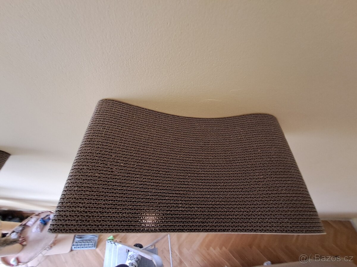 Škrabadlo pro kočku na stěnu - 2