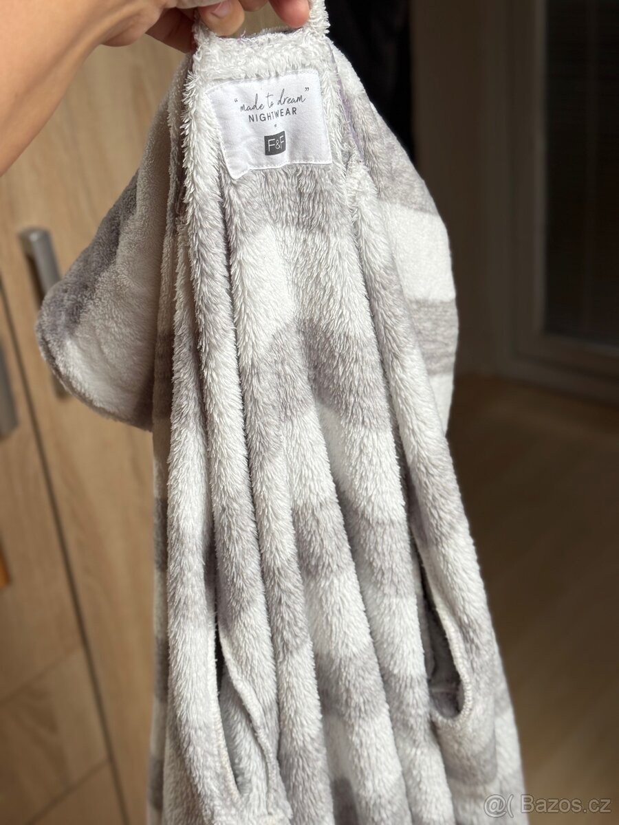 Dámský teplý župan vel M - 2