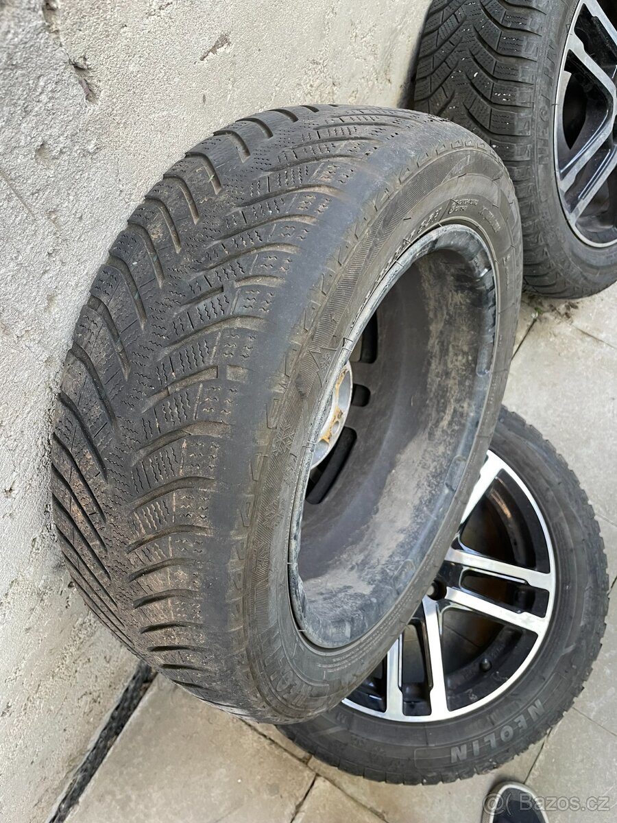 Zimní kola Neowinter s disky Dezent - 2