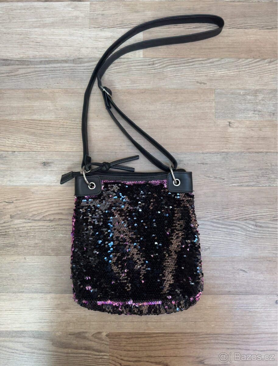 Kabelka s flitry - 2