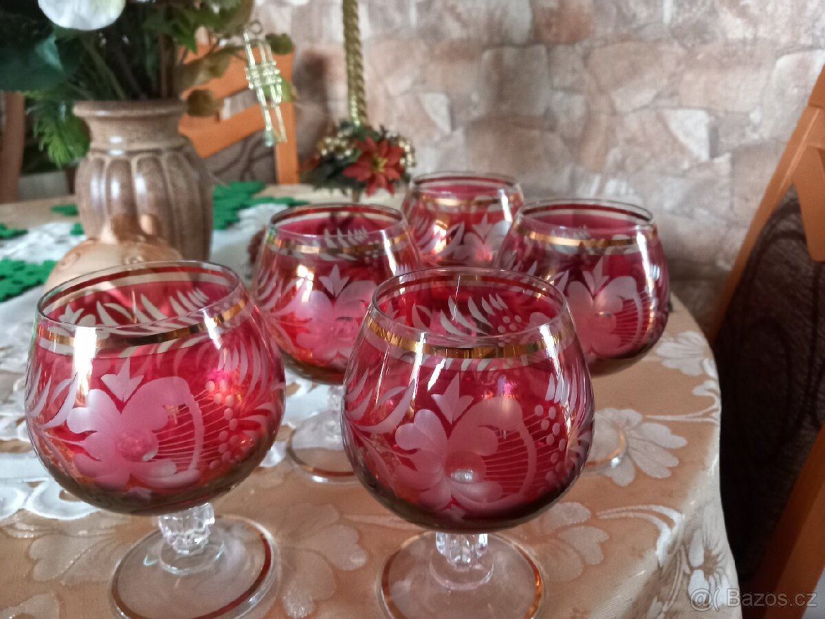 Nové skleničky 5ks - 2