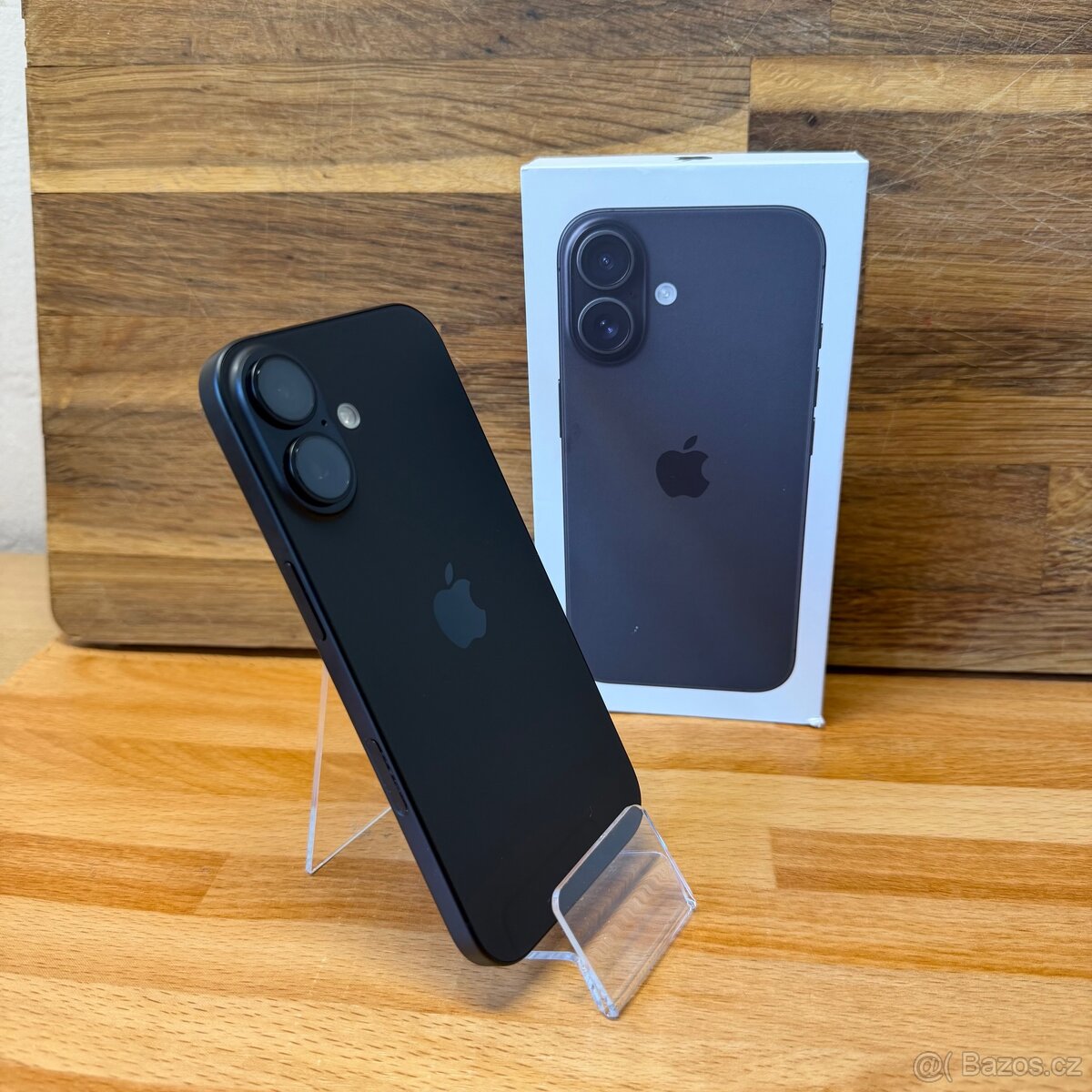 iPhone 16 256GB, černý 98% bat. (Rok záruka) - 2