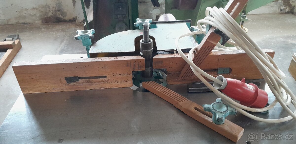 Svislá spodní fréza SSF 150 - 2