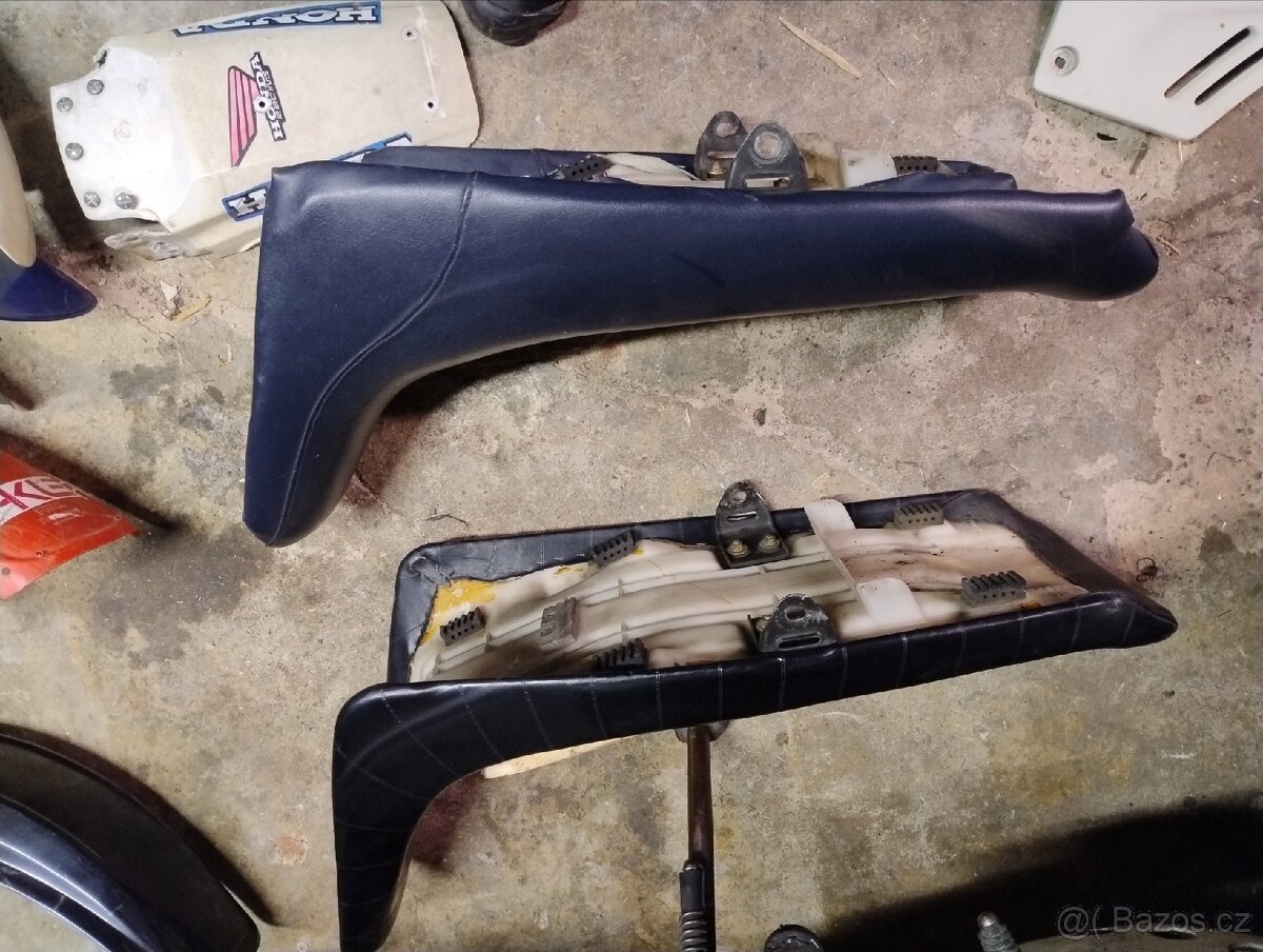 Suzuki DR Big sedla - 2