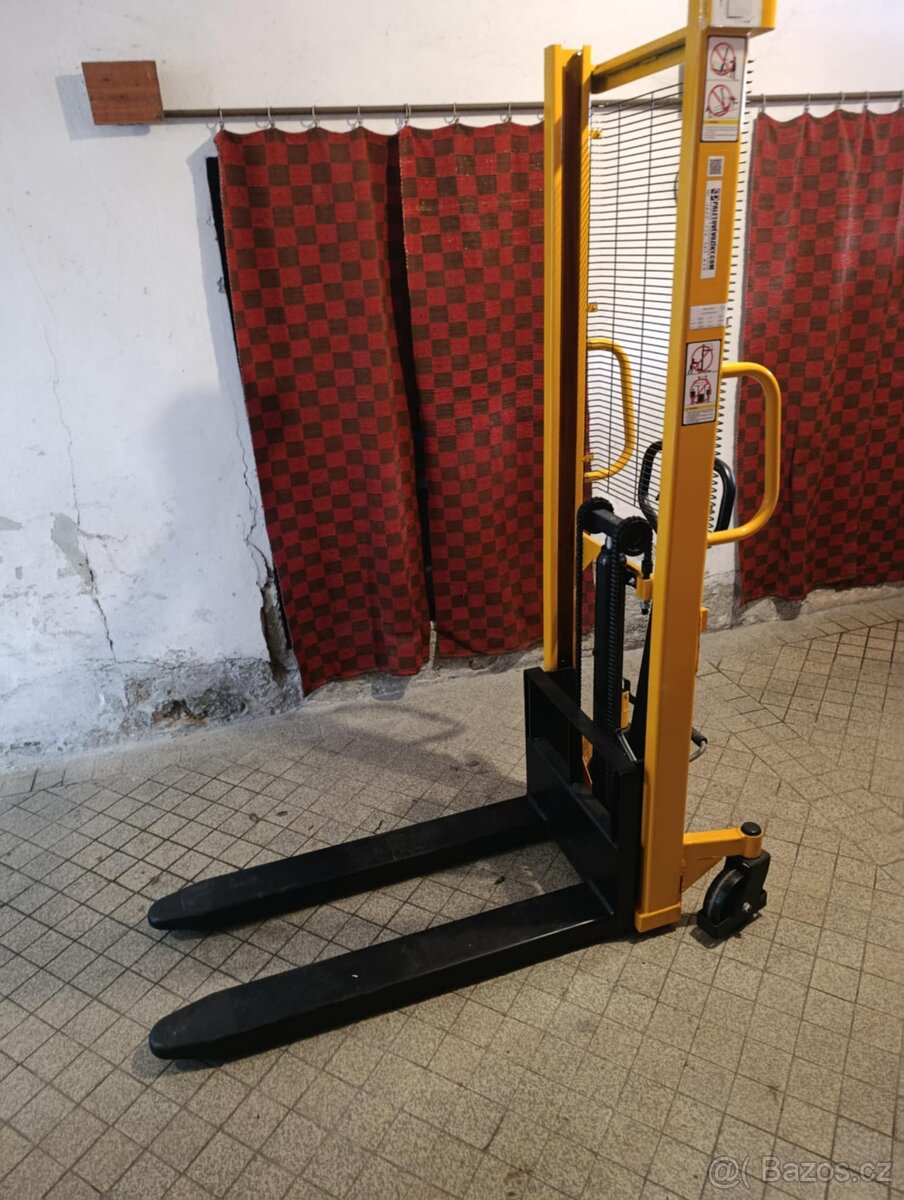 Paletovaci vozik - 2