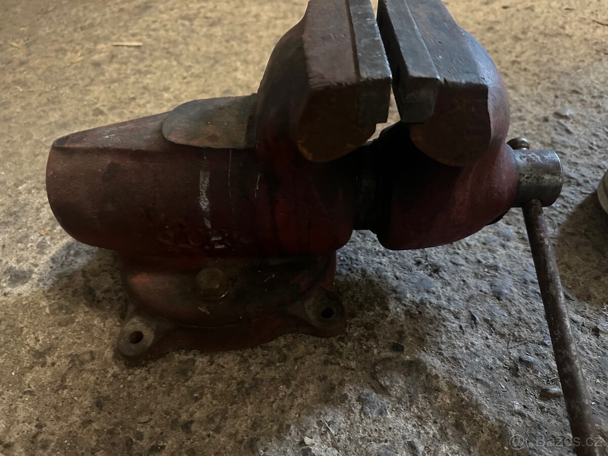 Svěrák york 125 - 2