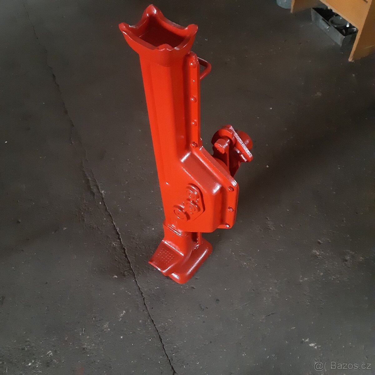 Hřebenový zvedak 5t - 2