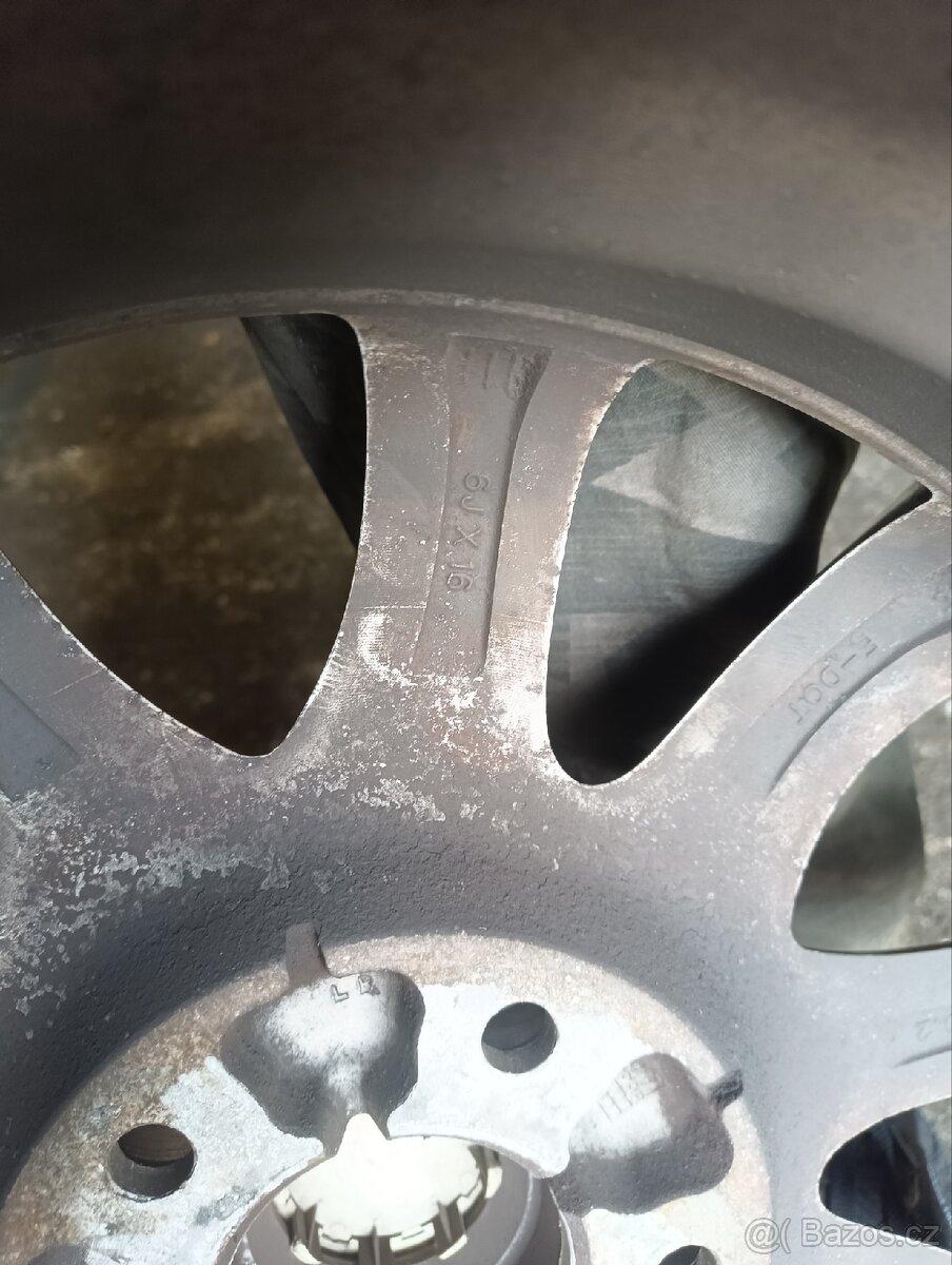 Org. Kola Kia Ceed J6 R16 Et 51 - 2