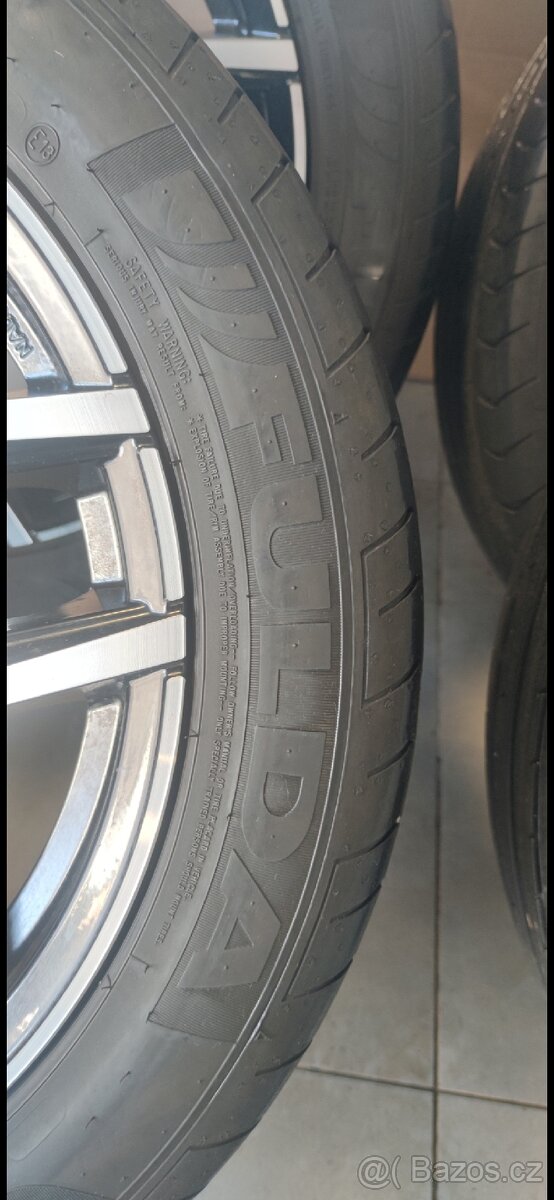 AL DISKY R18 ET45 s pneu Fulda 255/45/18C - 2