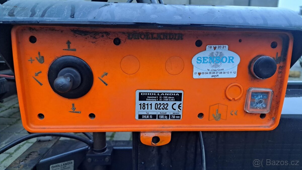 Prodám pěkné plošiny Dhollandia DHLM.15 - 2