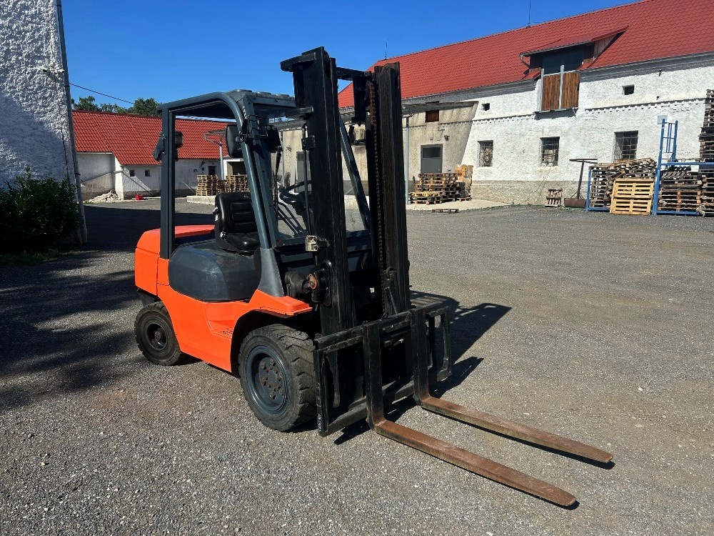 VZV TOYOTA 02-7FDJF35 - 2