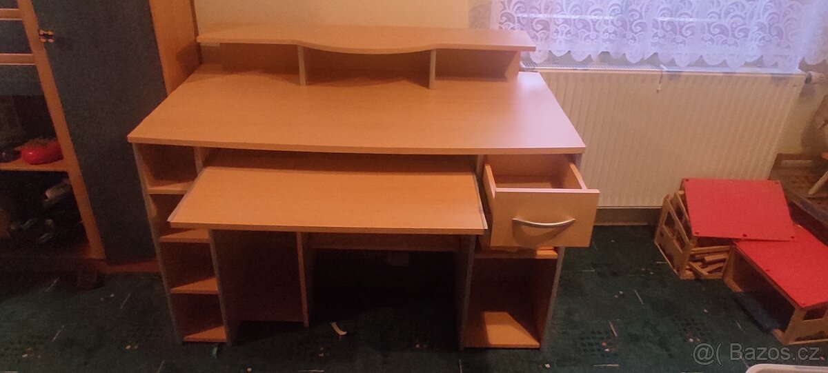 Psací stůl - 2